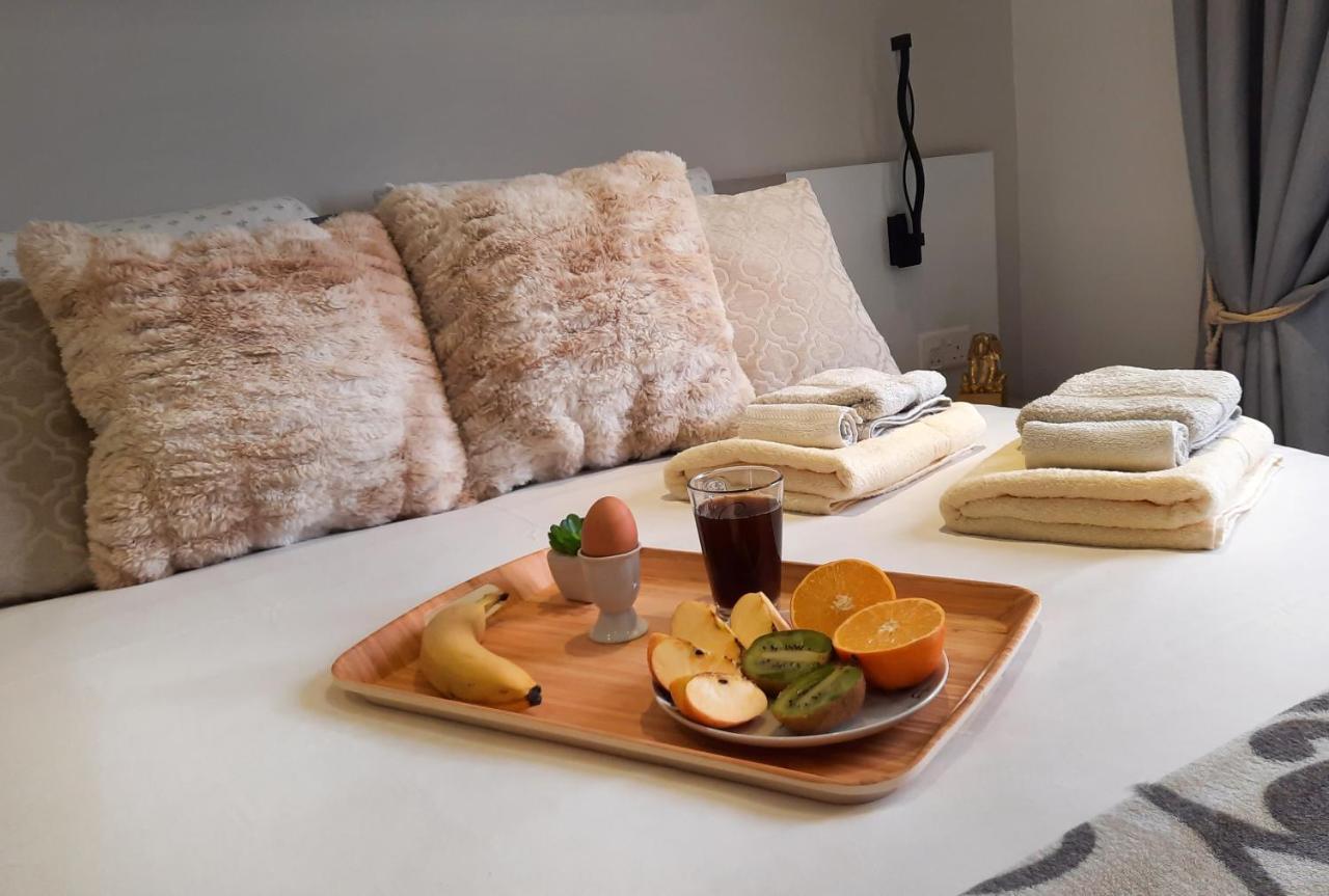 Cozy Rooms - Great Bus Connections - Free Parking Mosta Exterior foto